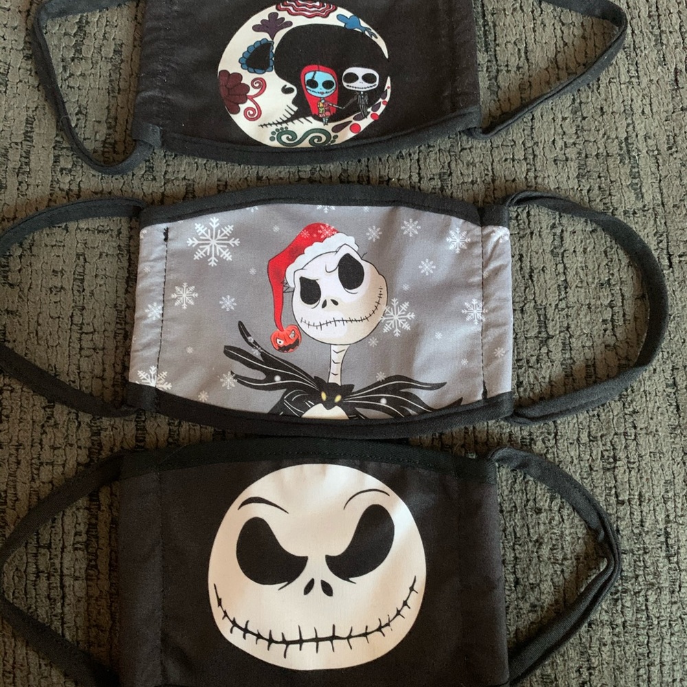 Adult face mask